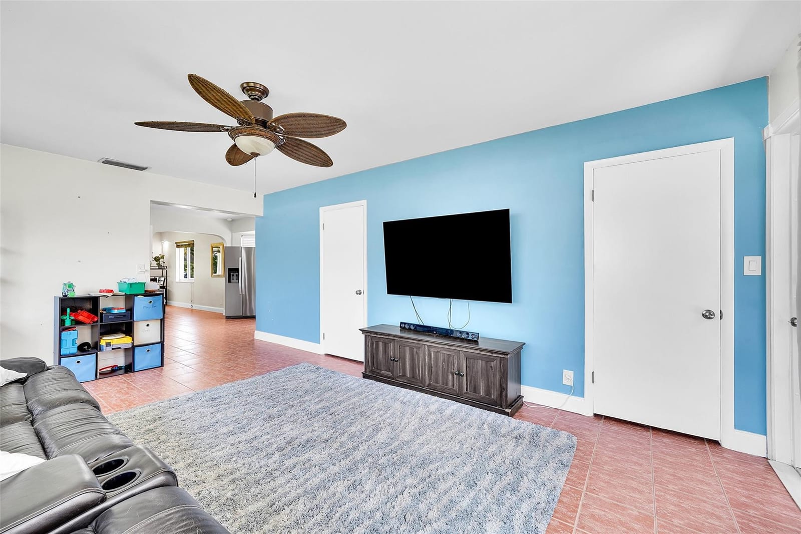 2835 Adams Street — photo 11