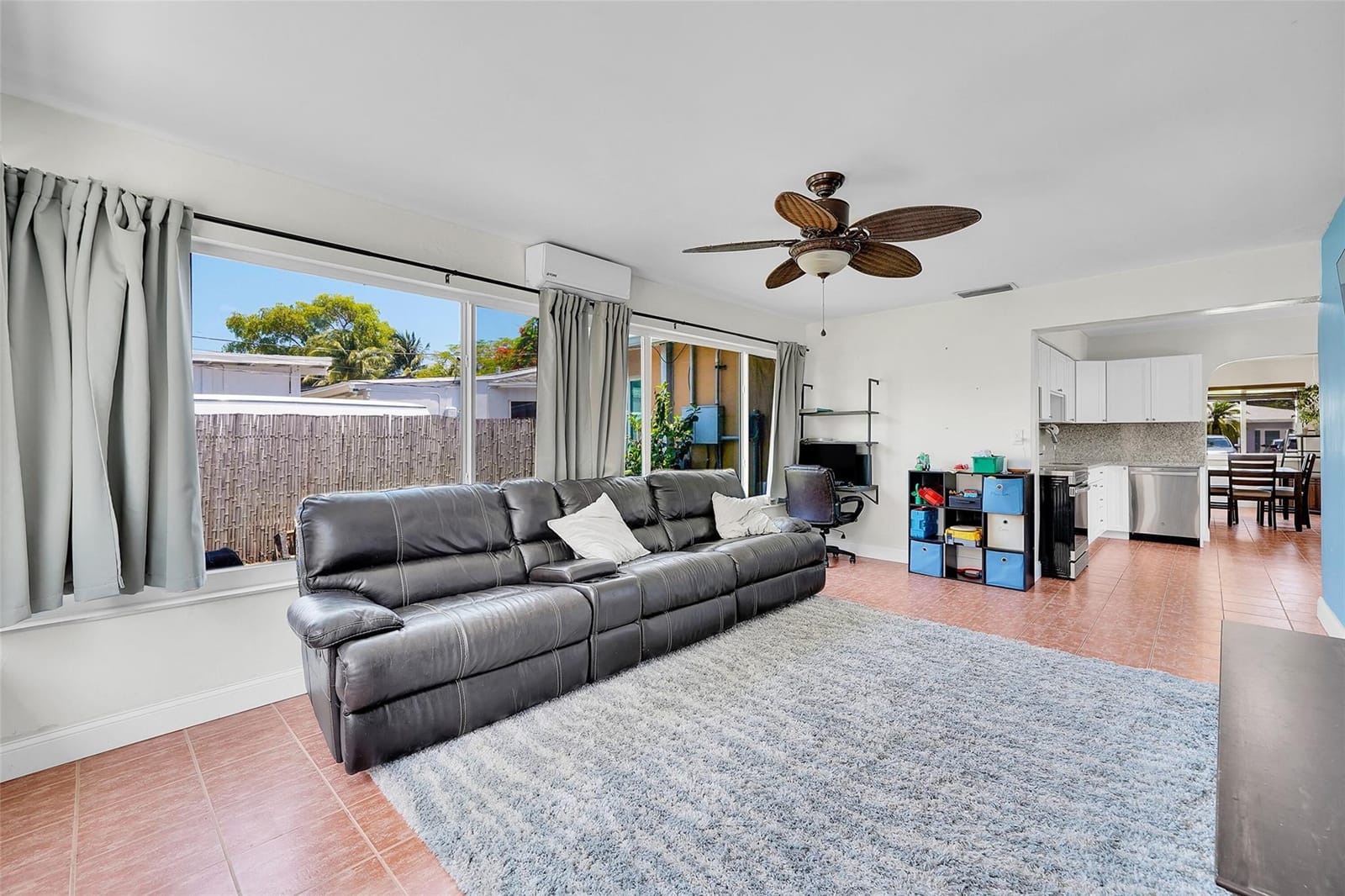 2835 Adams Street — photo 10