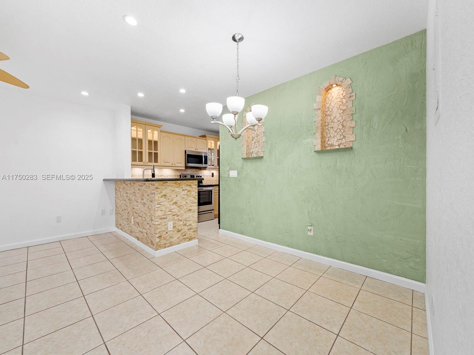 4365 W 12th Lane 7D — photo 11
