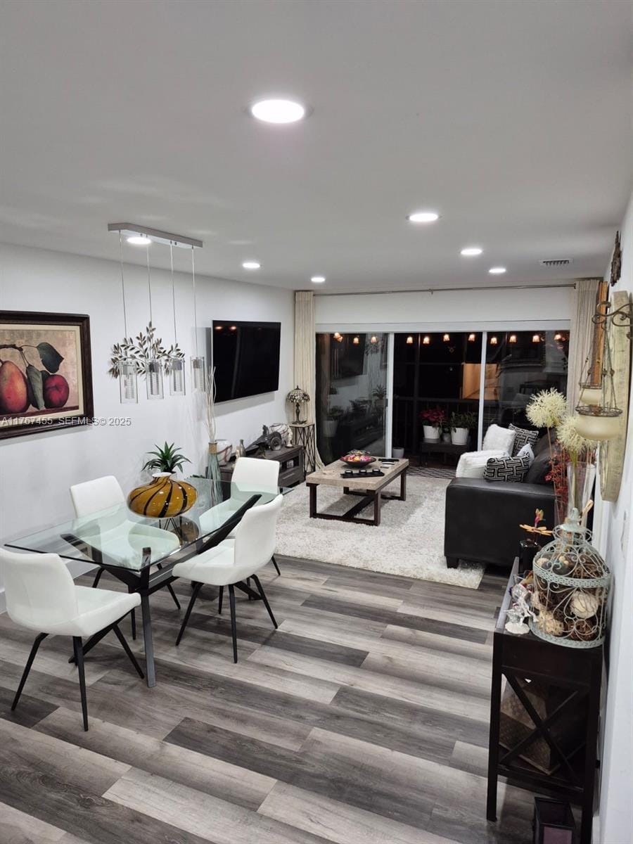 5773 Washington Street J21, Hollywood, FL 33023 photo 2