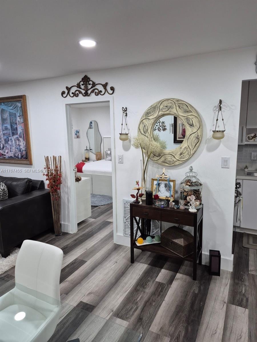 5773 Washington Street J21, Hollywood, FL 33023 photo 12