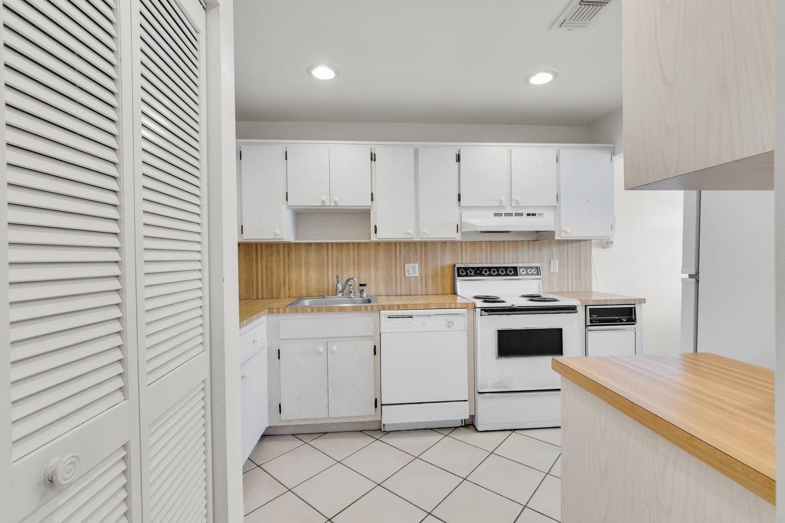7 Stratford Drive C, Boynton Beach, FL 33436 photo 9