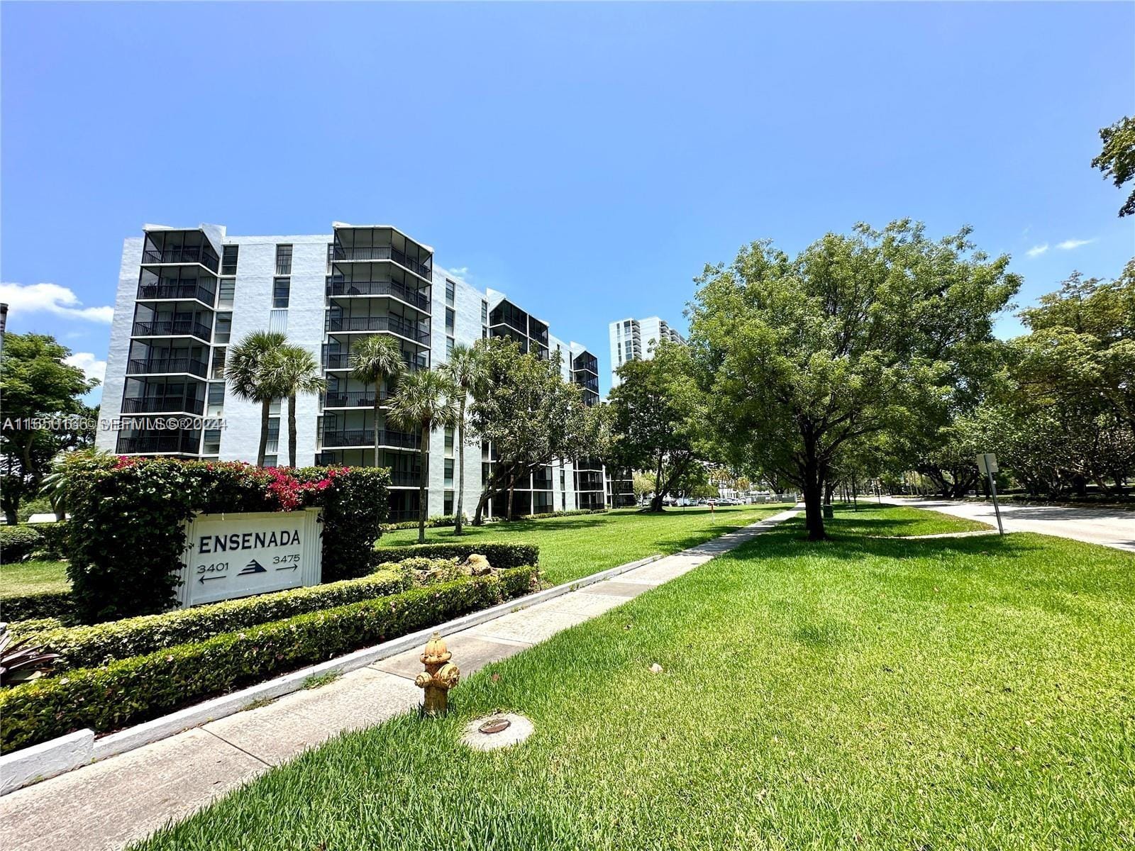 3475 N Country Club Drive 204 — photo 1