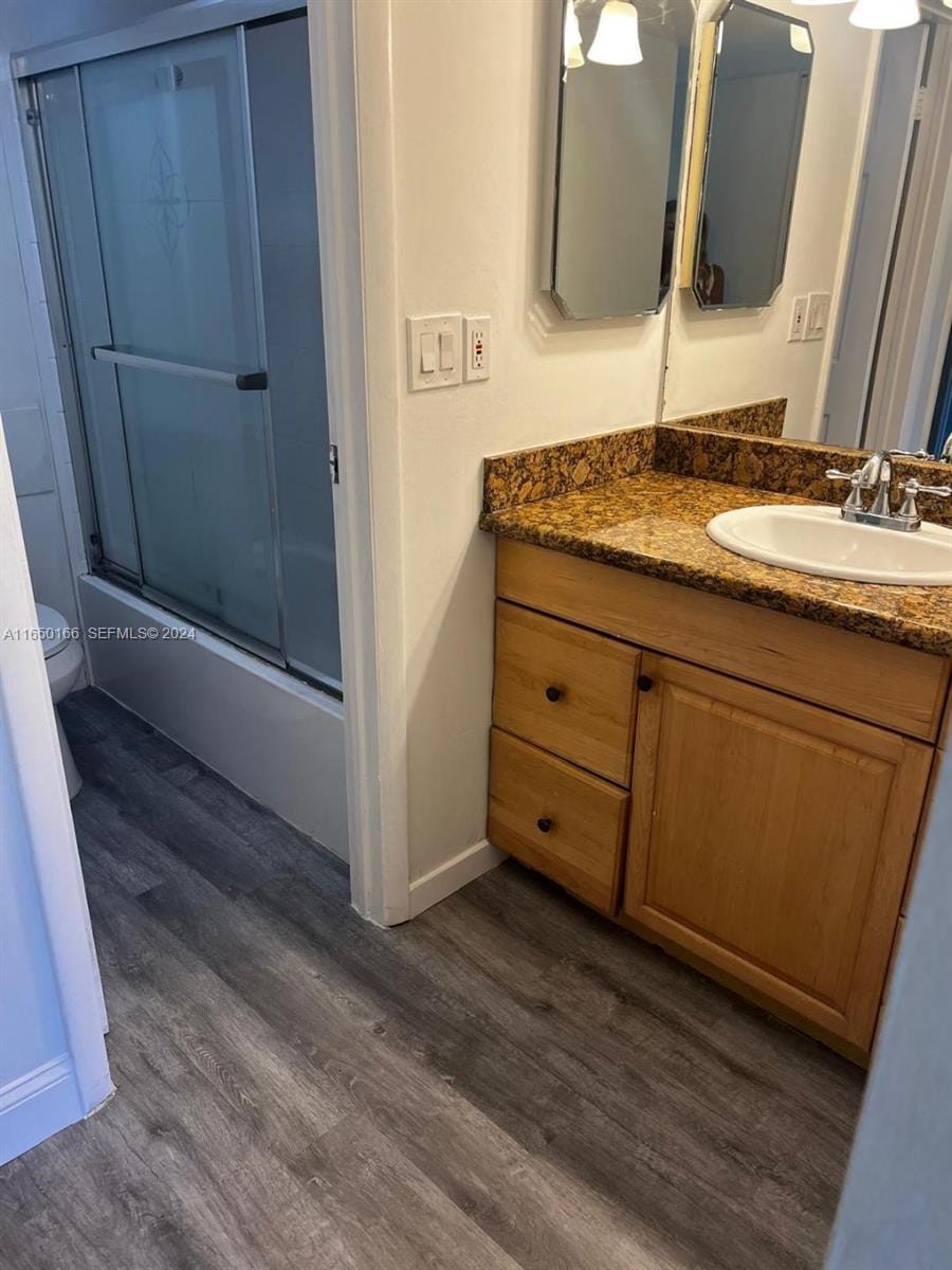 3475 N Country Club Drive 204 — photo 10