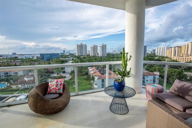 3131 NE 188th Street 2-1002, sold in The Atrium At Aventura Co, Aventura, FL