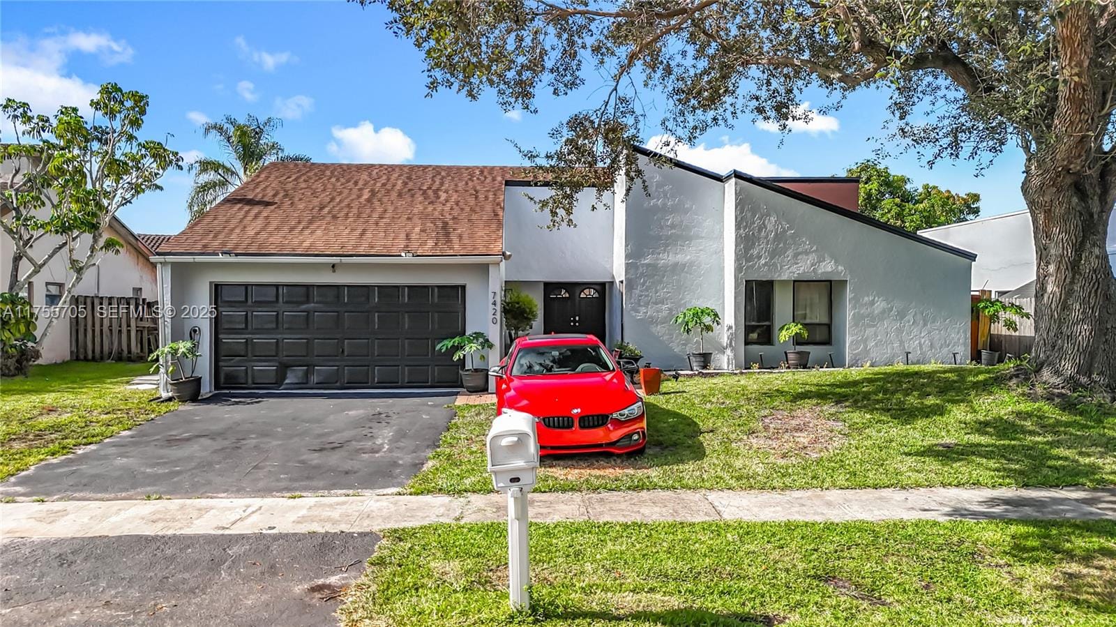 7420 NW 35th Court, Lauderhill, FL 33319