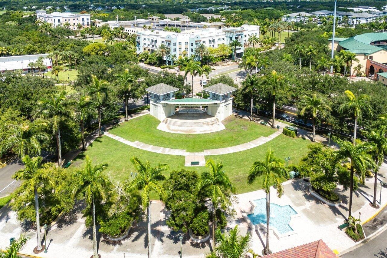 4775 Chancellor Drive 12, Jupiter, FL 33458 photo 16