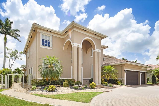 2301 SW 185th Avenue, Miramar, FL 33029