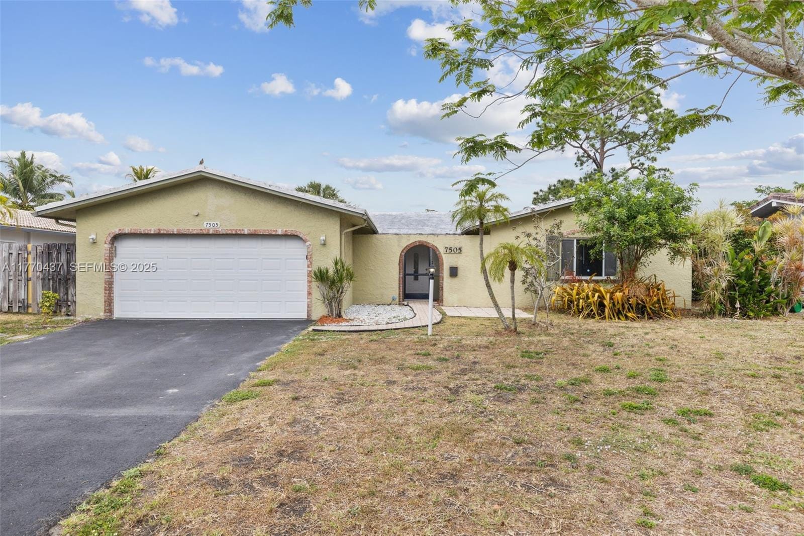 7505 NW 42nd Street, Coral Springs, FL 33065