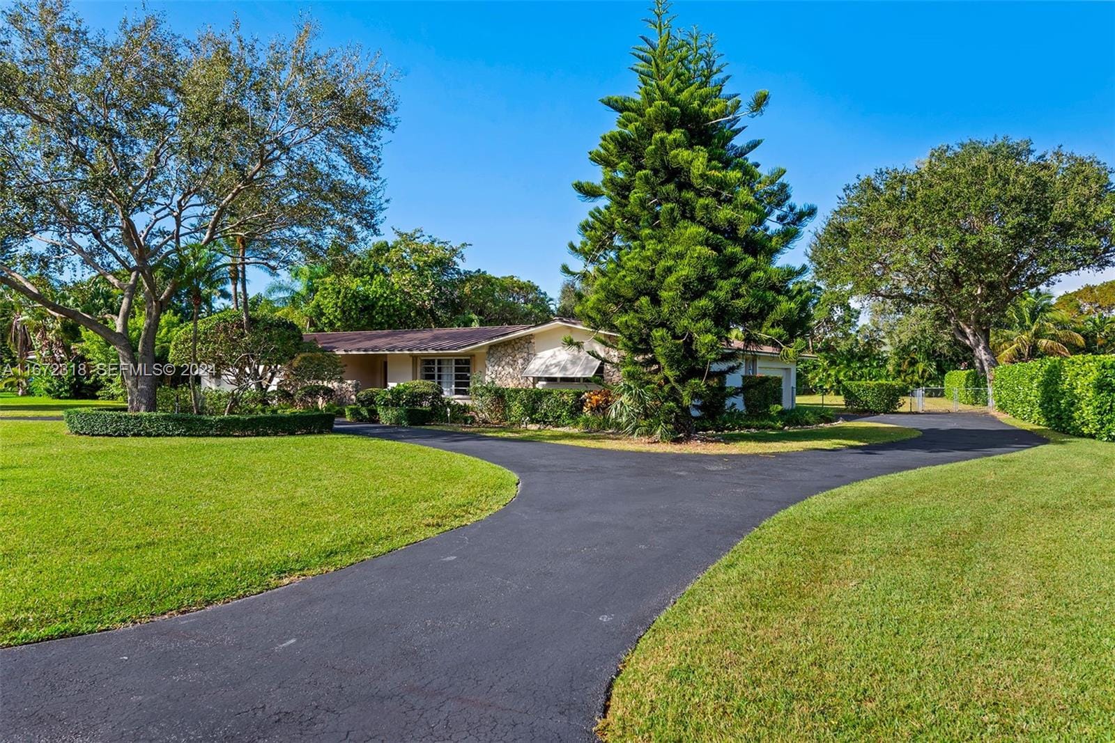 11420 SW 80th Road, Pinecrest, FL 33156 photo 8