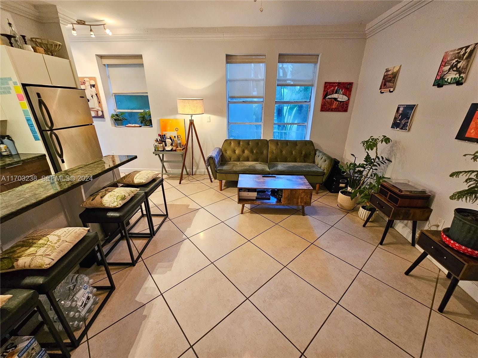 1559 Michigan Avenue 104 — photo 4