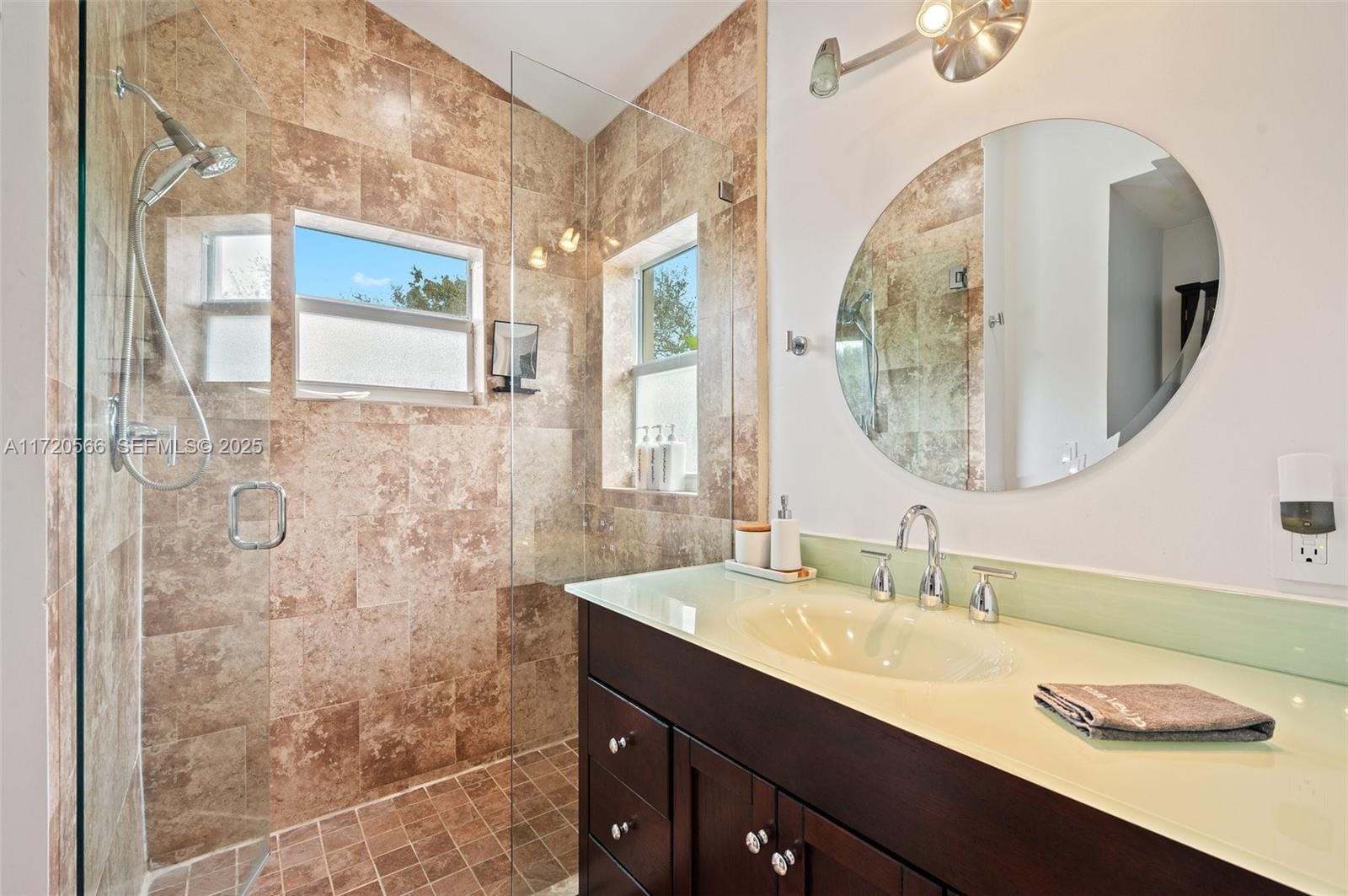 370 Hibiscus Drive, Miami Springs, FL 33166 photo 15