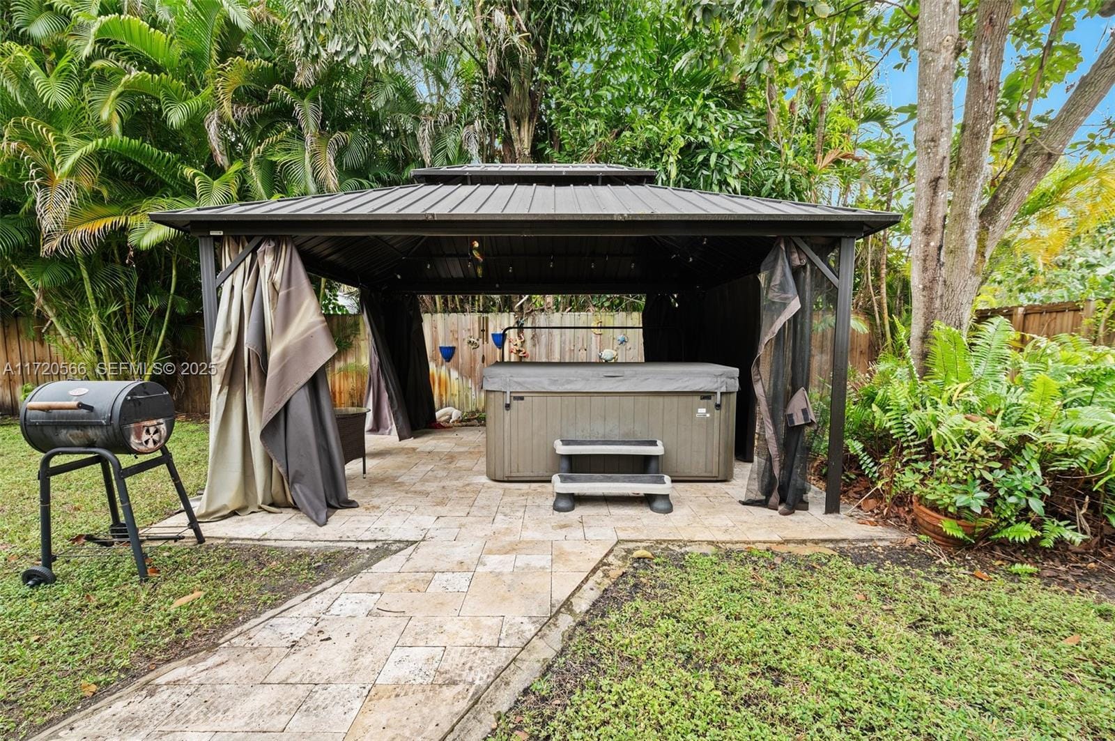 370 Hibiscus Drive, Miami Springs, FL 33166 photo 20