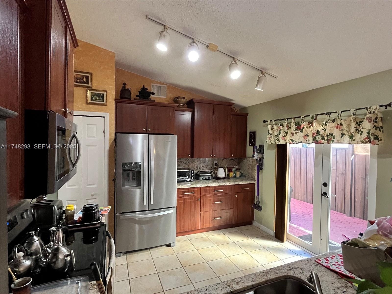 15738 SW 84th Terrace, Miami, FL 33193 photo 14