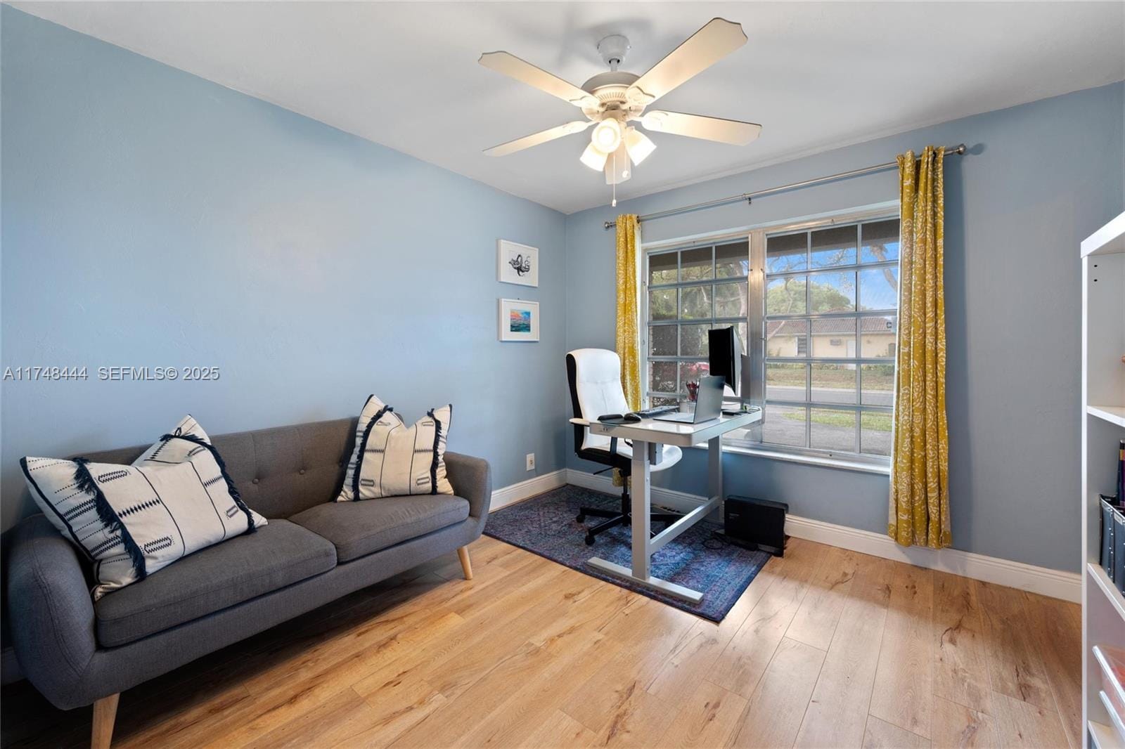 940 SW 52nd Avenue — photo 10