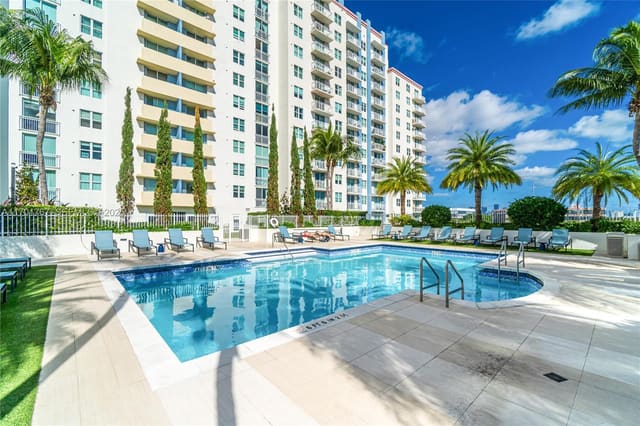 3000 Coral Way 1502, Miami, FL 33145