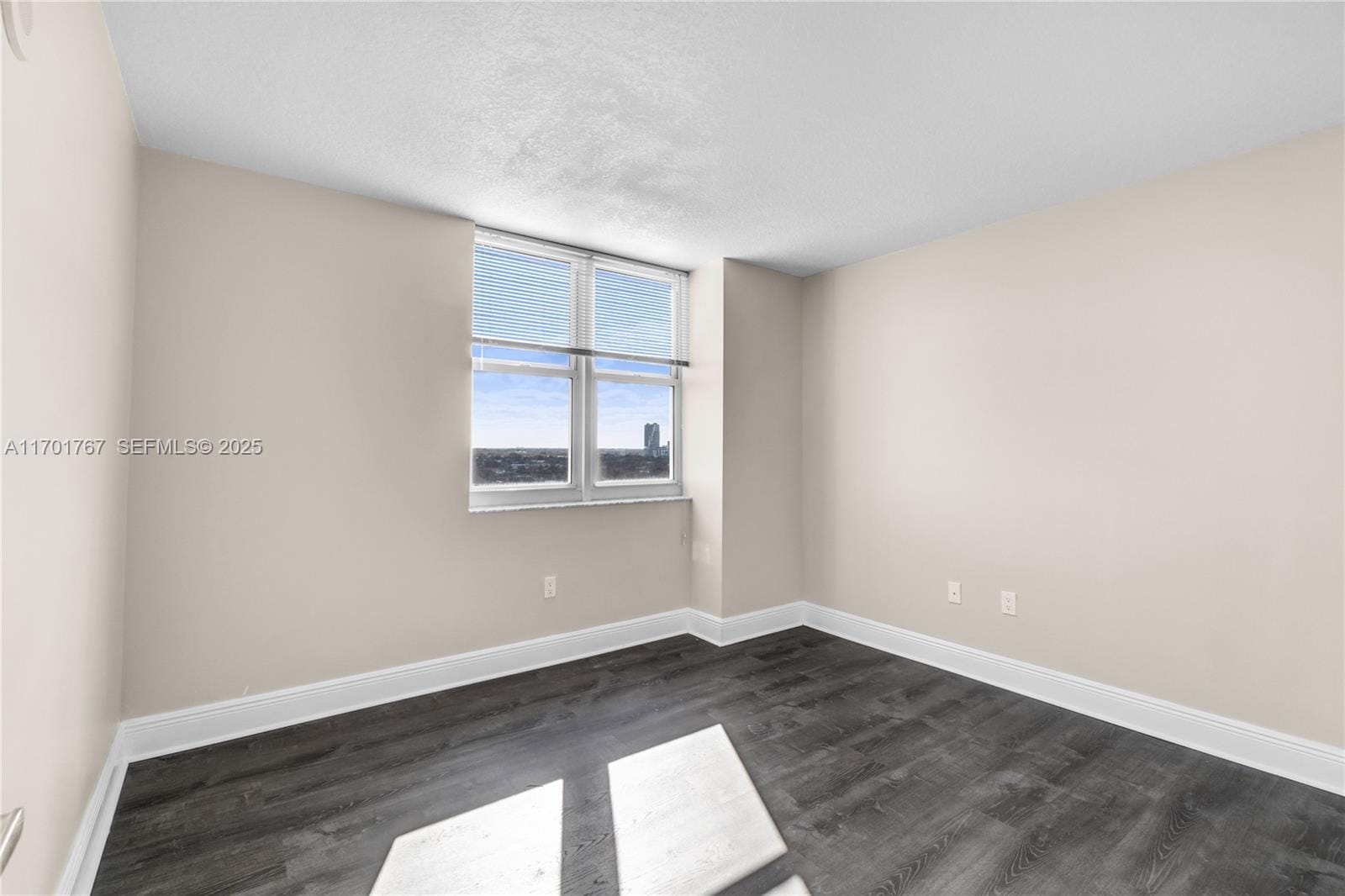 3000 Coral Way 1502, Miami, FL 33145 photo 17
