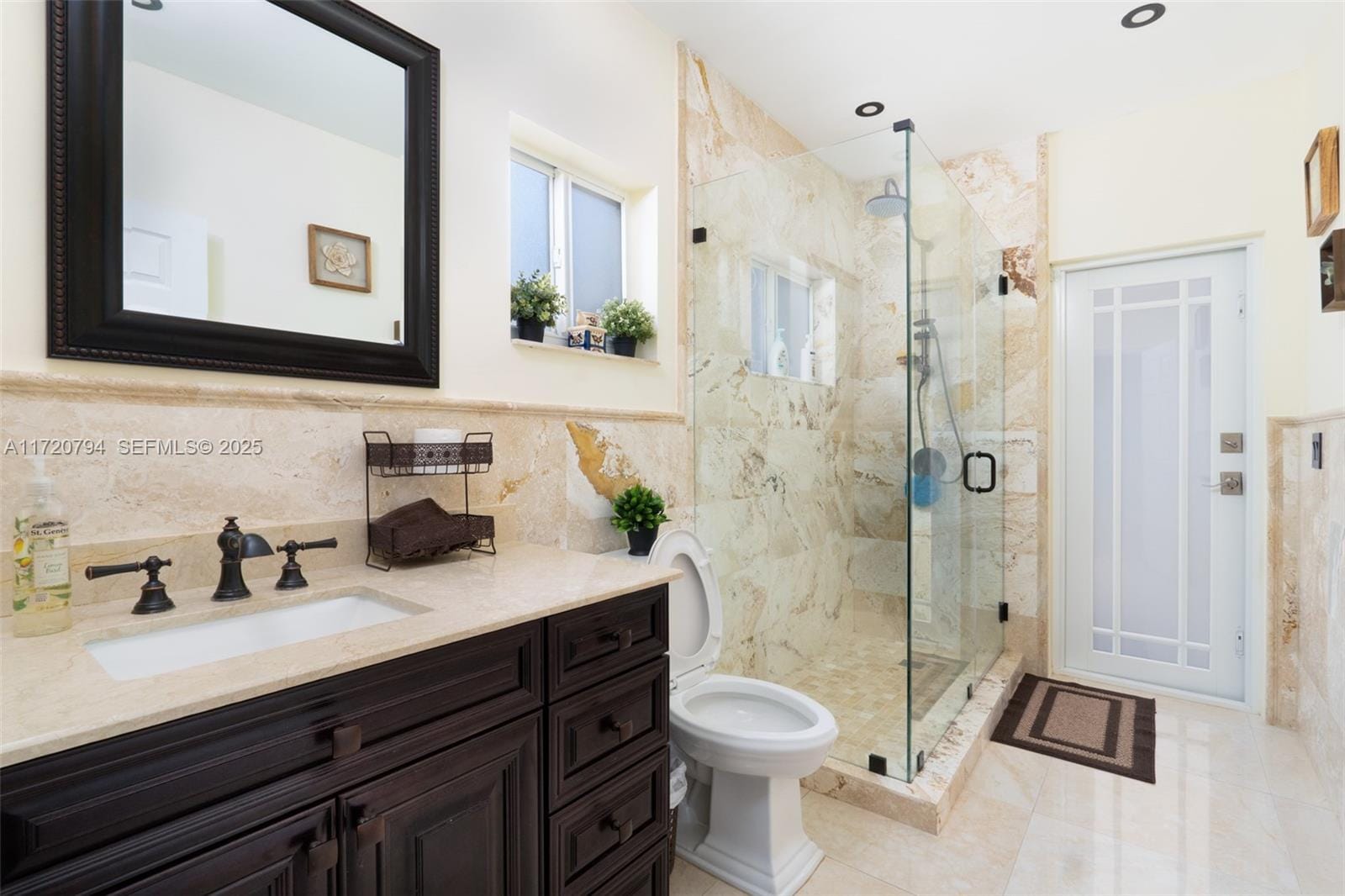 8198 NW 162nd Street, Miami Lakes, FL 33016 photo 20