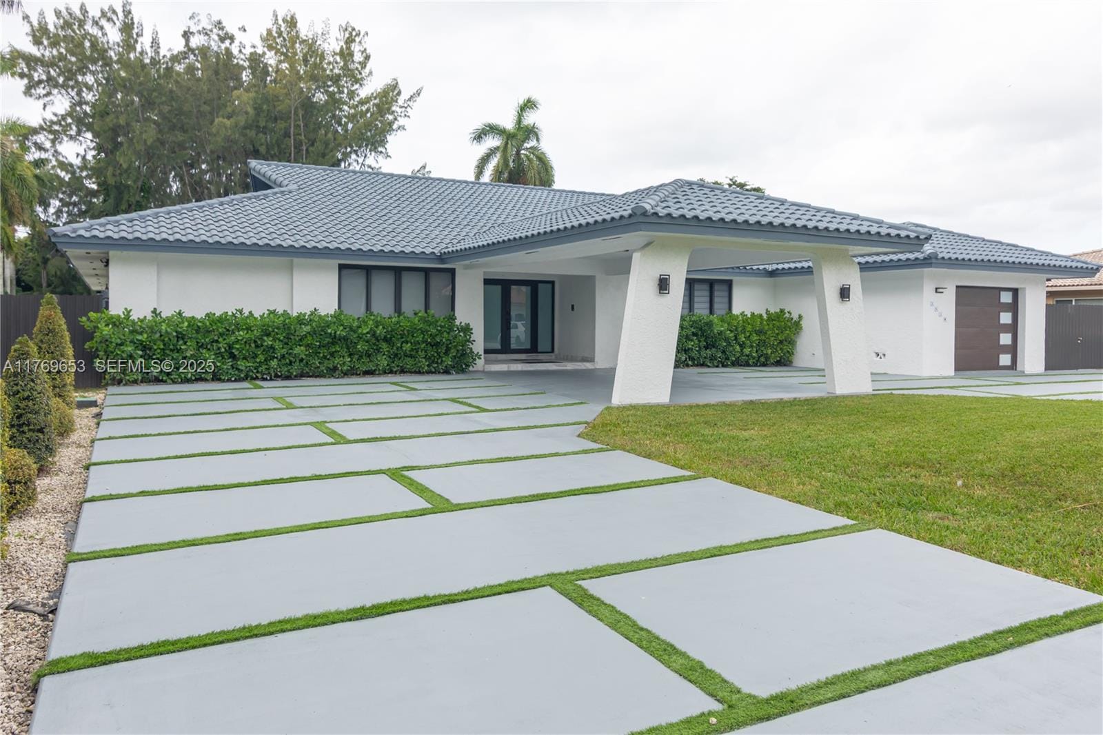 3850 SW 130th Avenue, Miami, FL 33175 photo 2