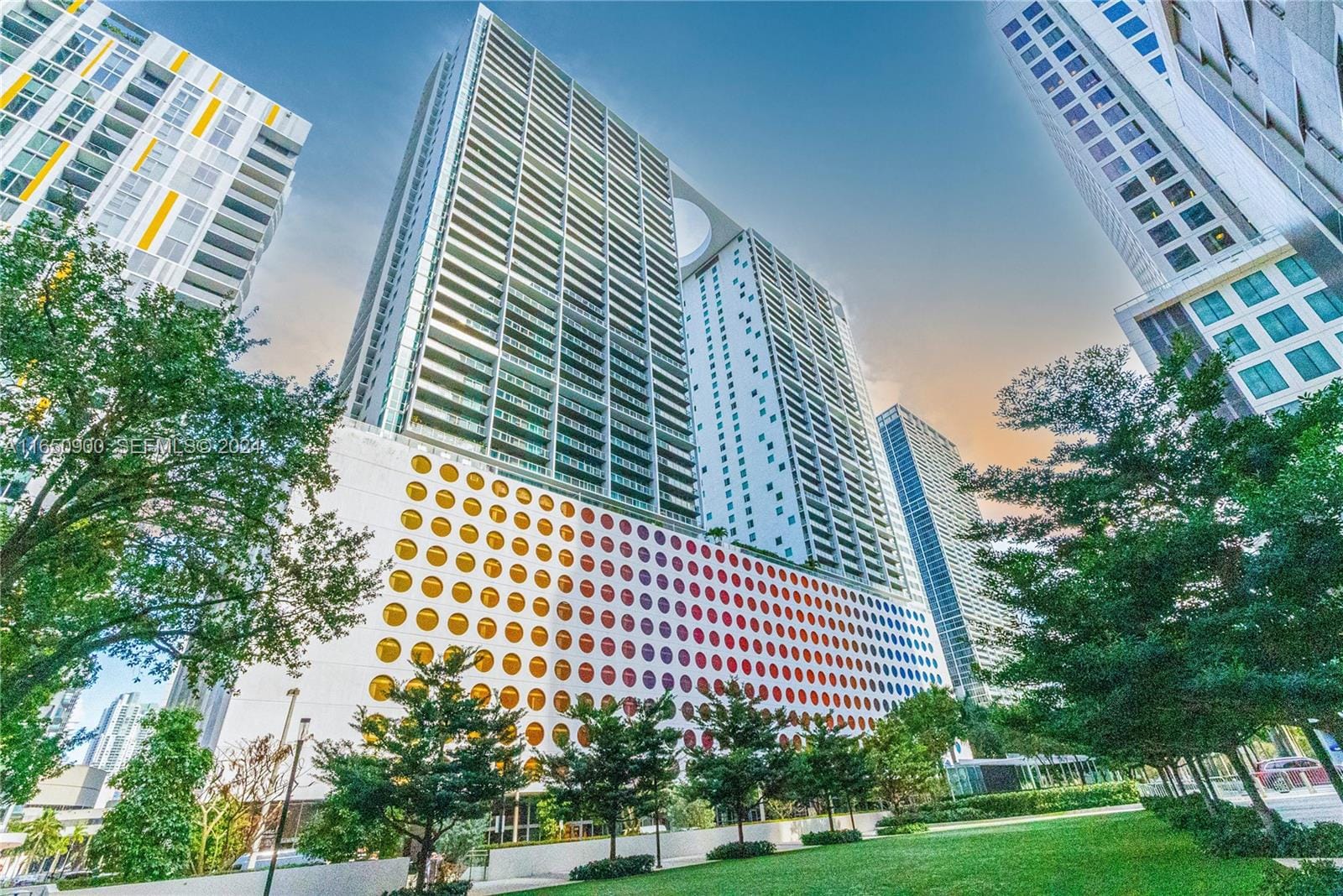 55 SE 6th Street 4005, Miami, FL 33131 photo 19