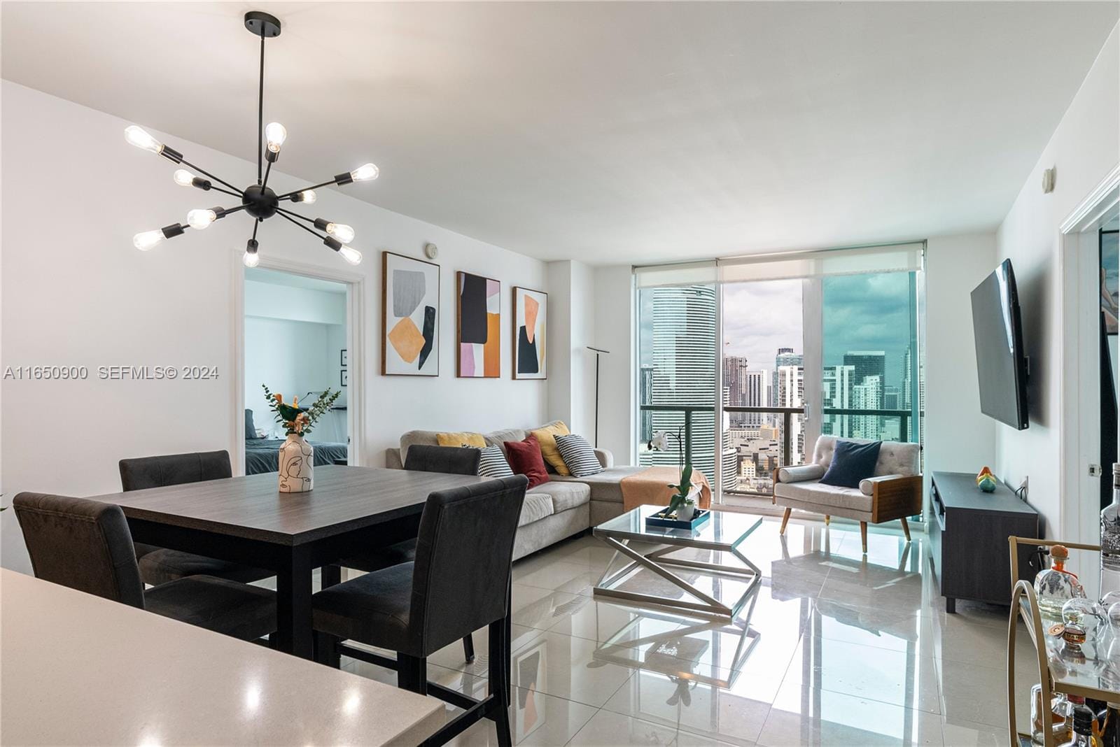 55 SE 6th Street 4005, Miami, FL 33131 photo 4