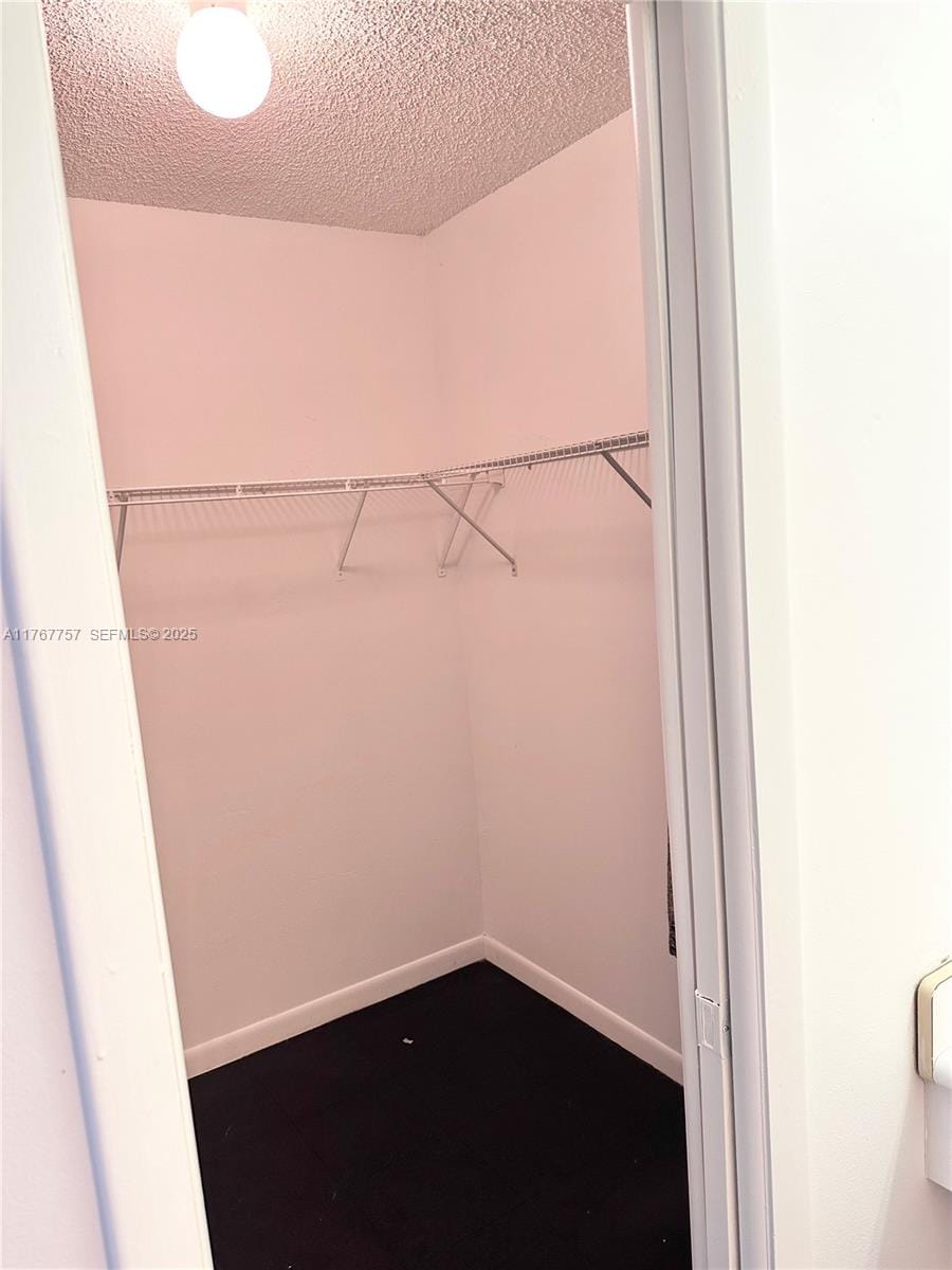 911 NE 199th Street 206-14, Miami, FL 33179 photo 17