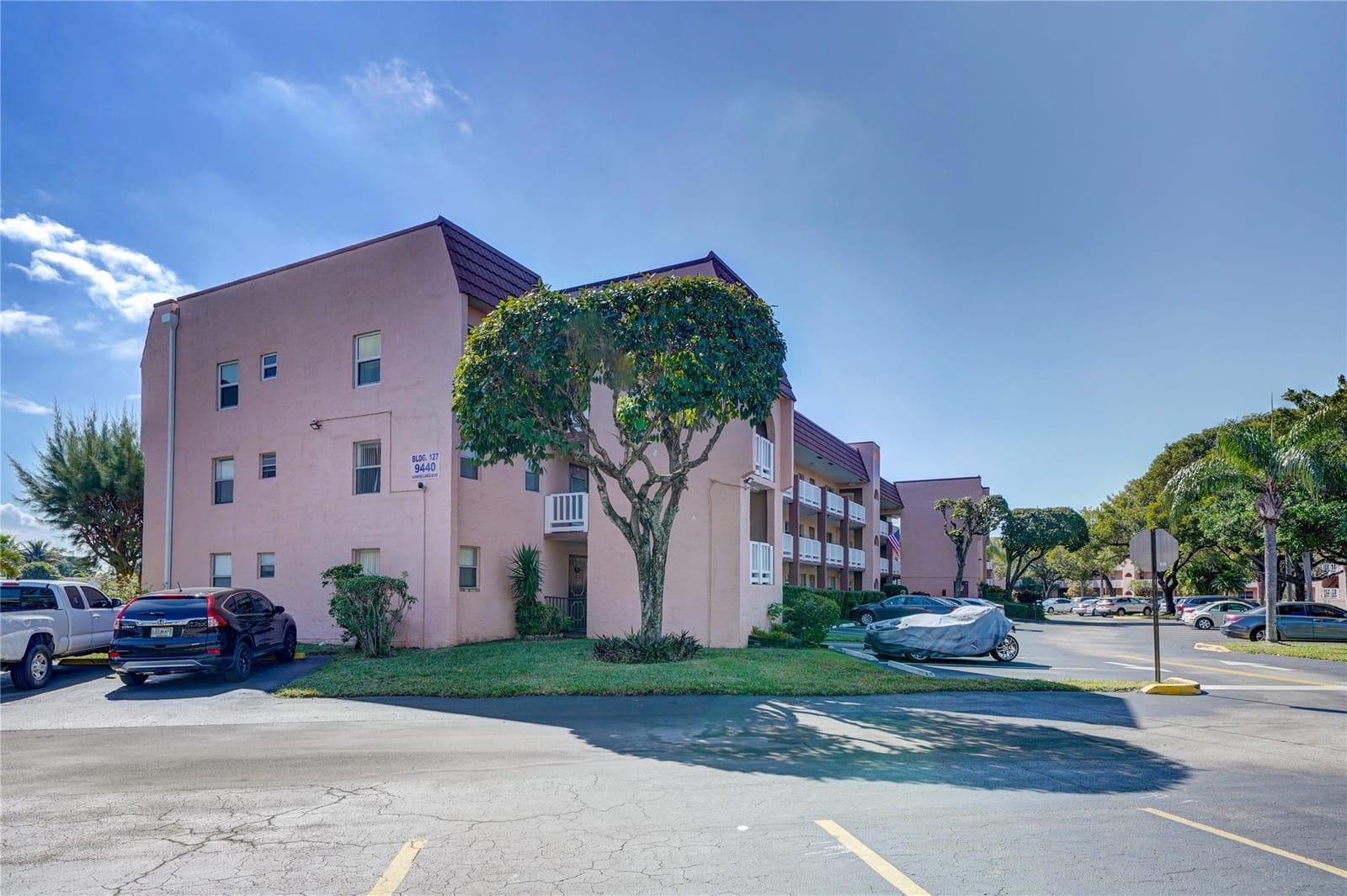 9440 Sunrise Lakes Boulevard 312, Sunrise, FL 33322 photo 14