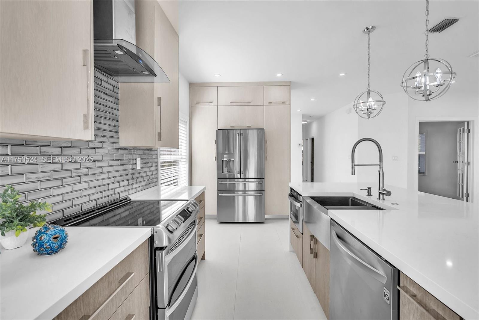 16420 Sapphire Street — photo 11