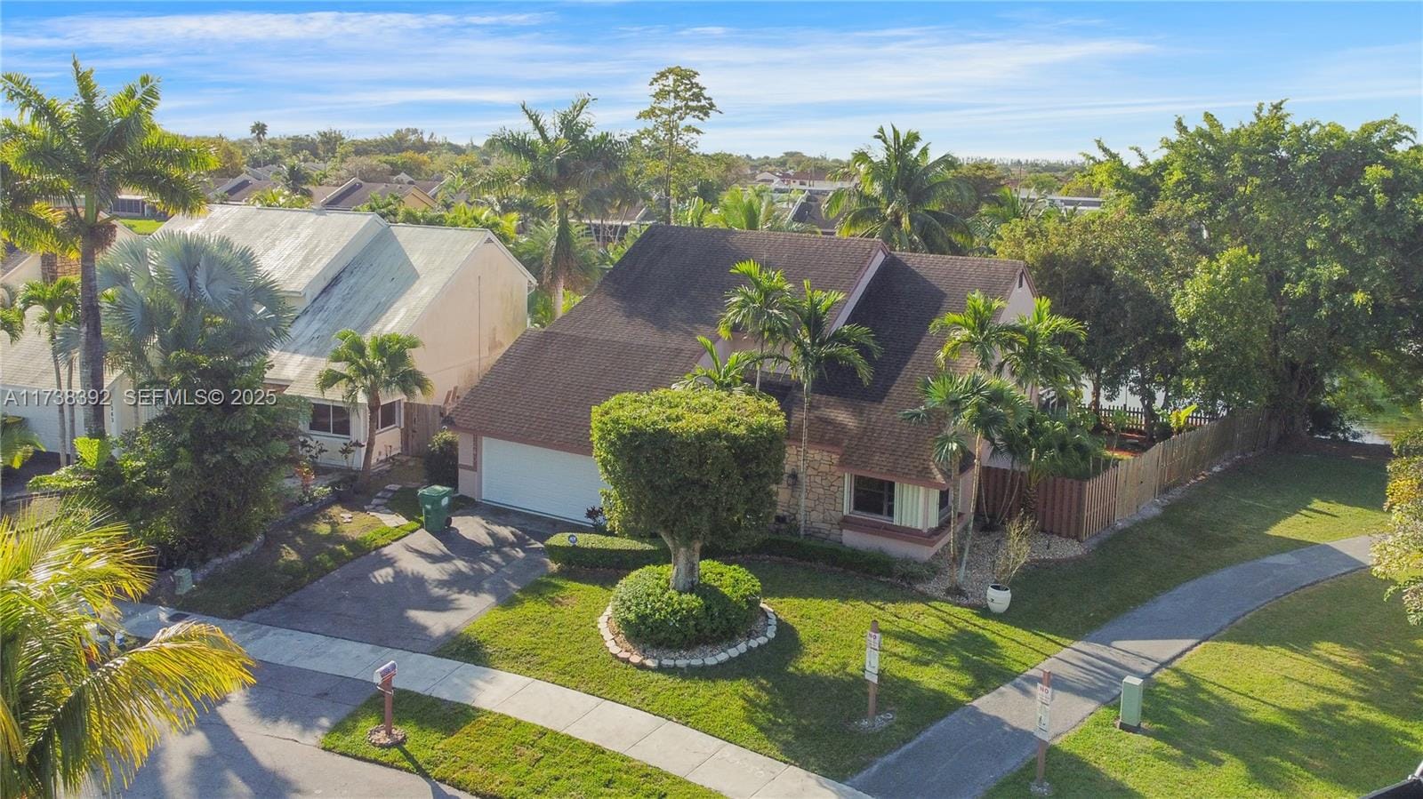 1240 S Fieldlark Lane, Homestead, FL 33035