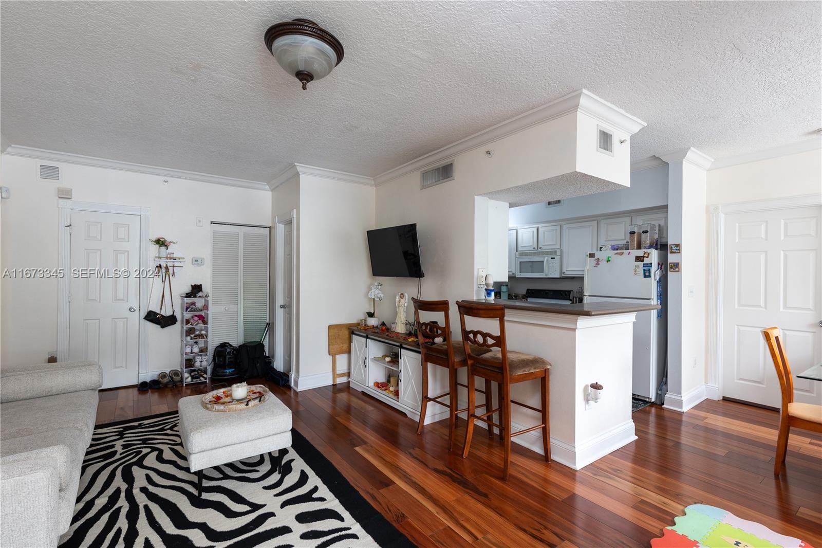 11631 SW 2nd Street 20206, Pembroke Pines, FL 33025 photo 5