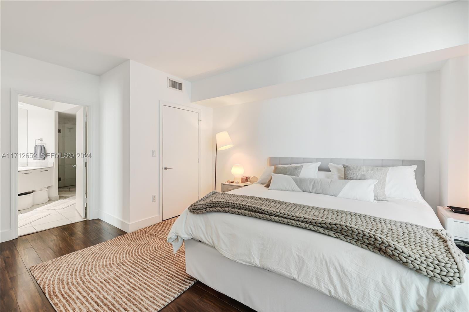 55 SE 6th Street 3407 — photo 9