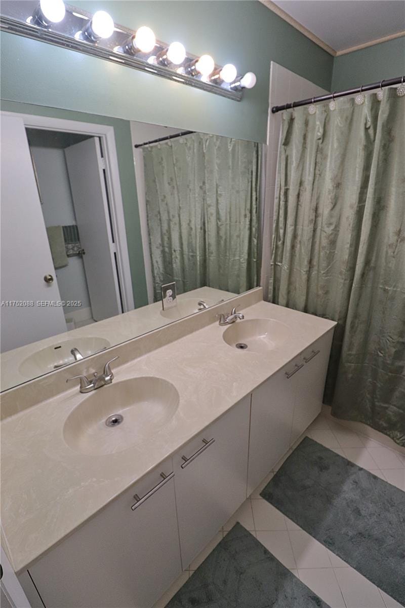 15719 NW 4th Street, Pembroke Pines, FL 33028 photo 29
