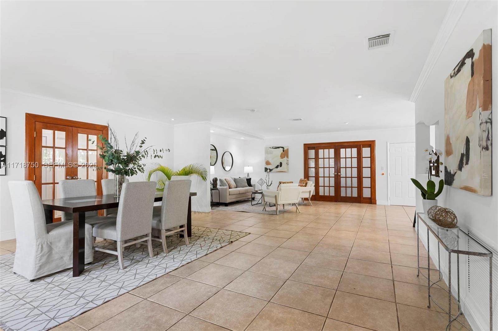 6140 Pine Tree Drive, Miami Beach, FL 33140 photo 4