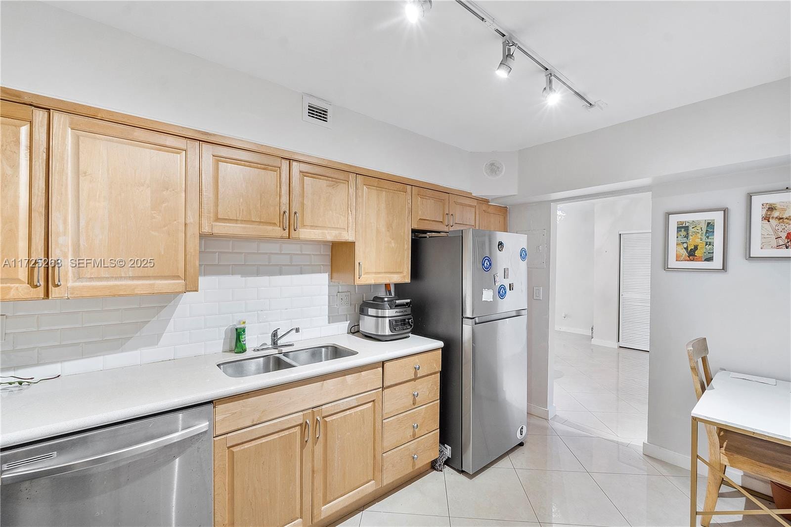 90 Edgewater Drive 1211, Coral Gables, FL 33133 photo 11