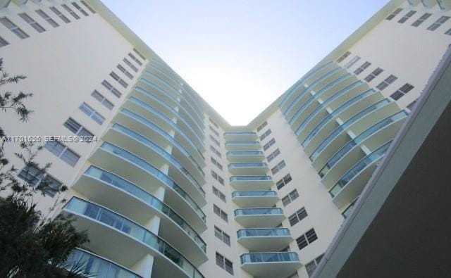 3801 S Ocean Drive 8U — photo 2