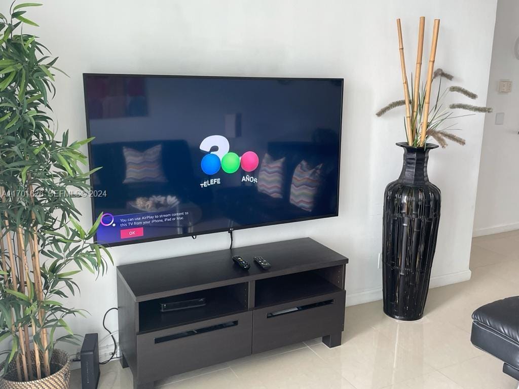 3801 S Ocean Drive 8U — photo 8
