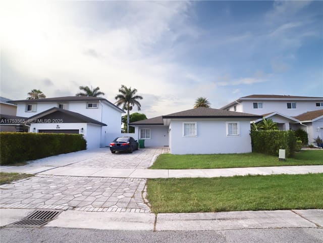 14779 SW 142nd Street, Miami, FL 33196