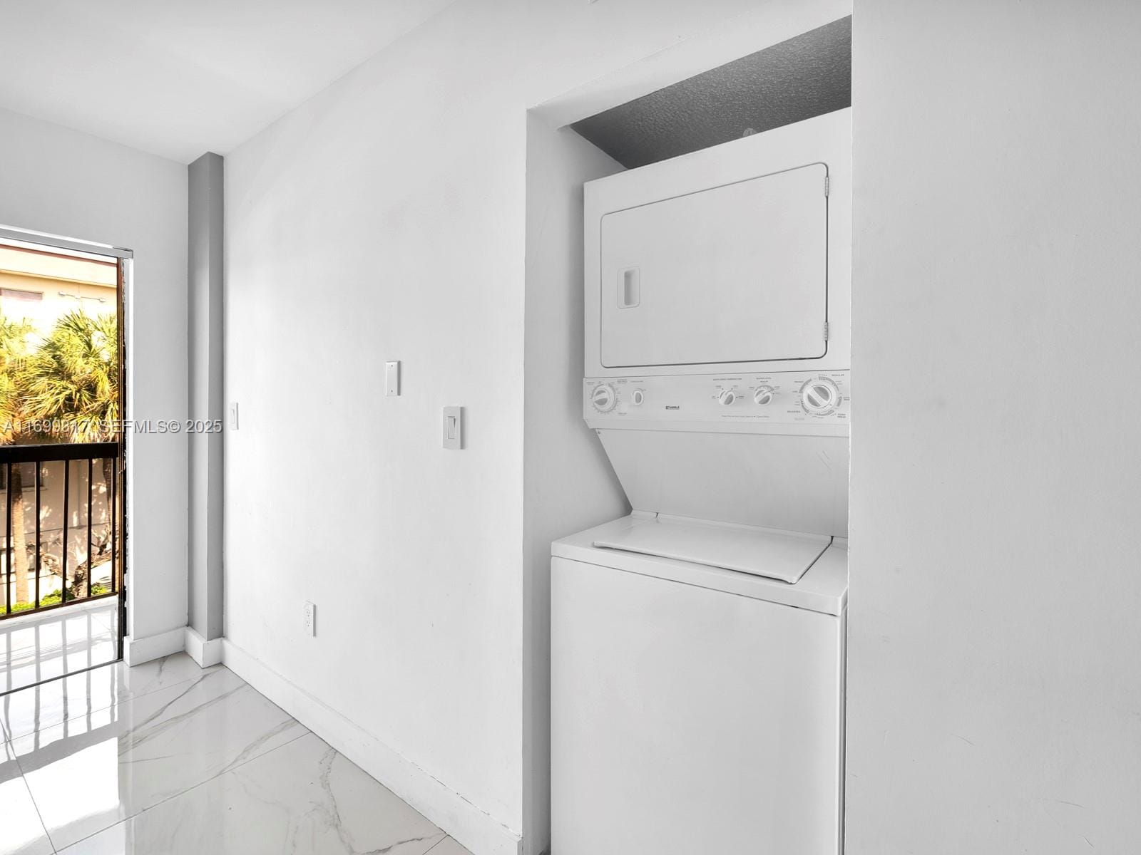 5390 W 21st Court 312, Hialeah, FL 33016 photo 13