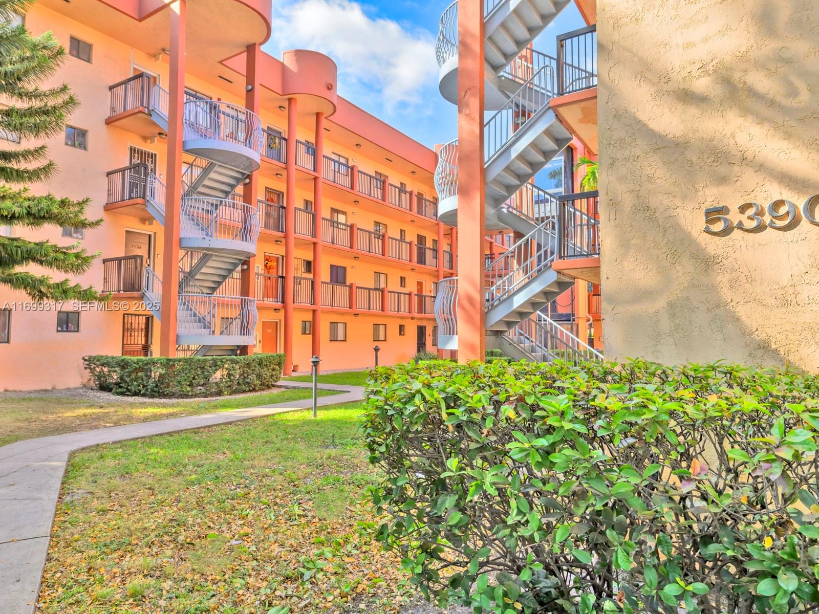 5390 W 21st Court 312, Hialeah, FL 33016 photo 23