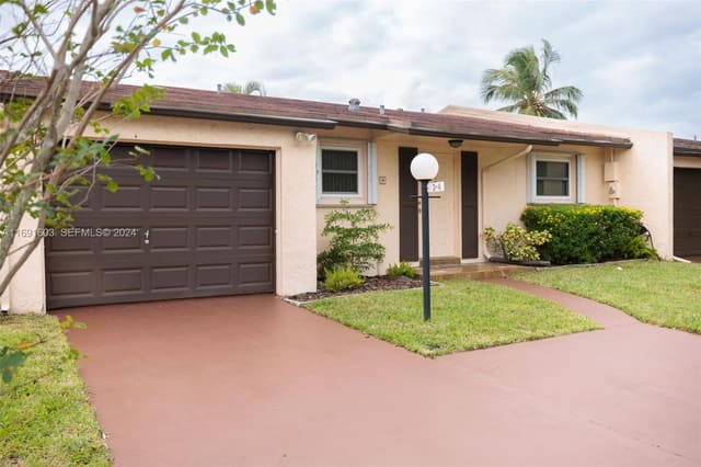7708 Margate Boulevard C3-4, sold in Garden Patio Villas, Margate, FL