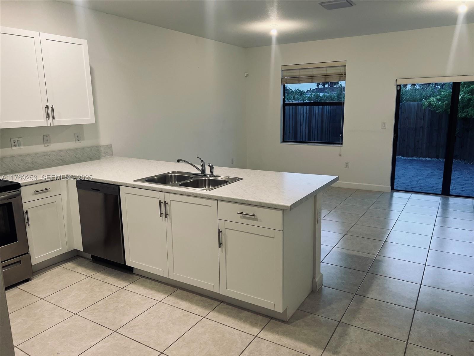 18082 SW 147 Court 0, Miami, FL 33187 photo 5