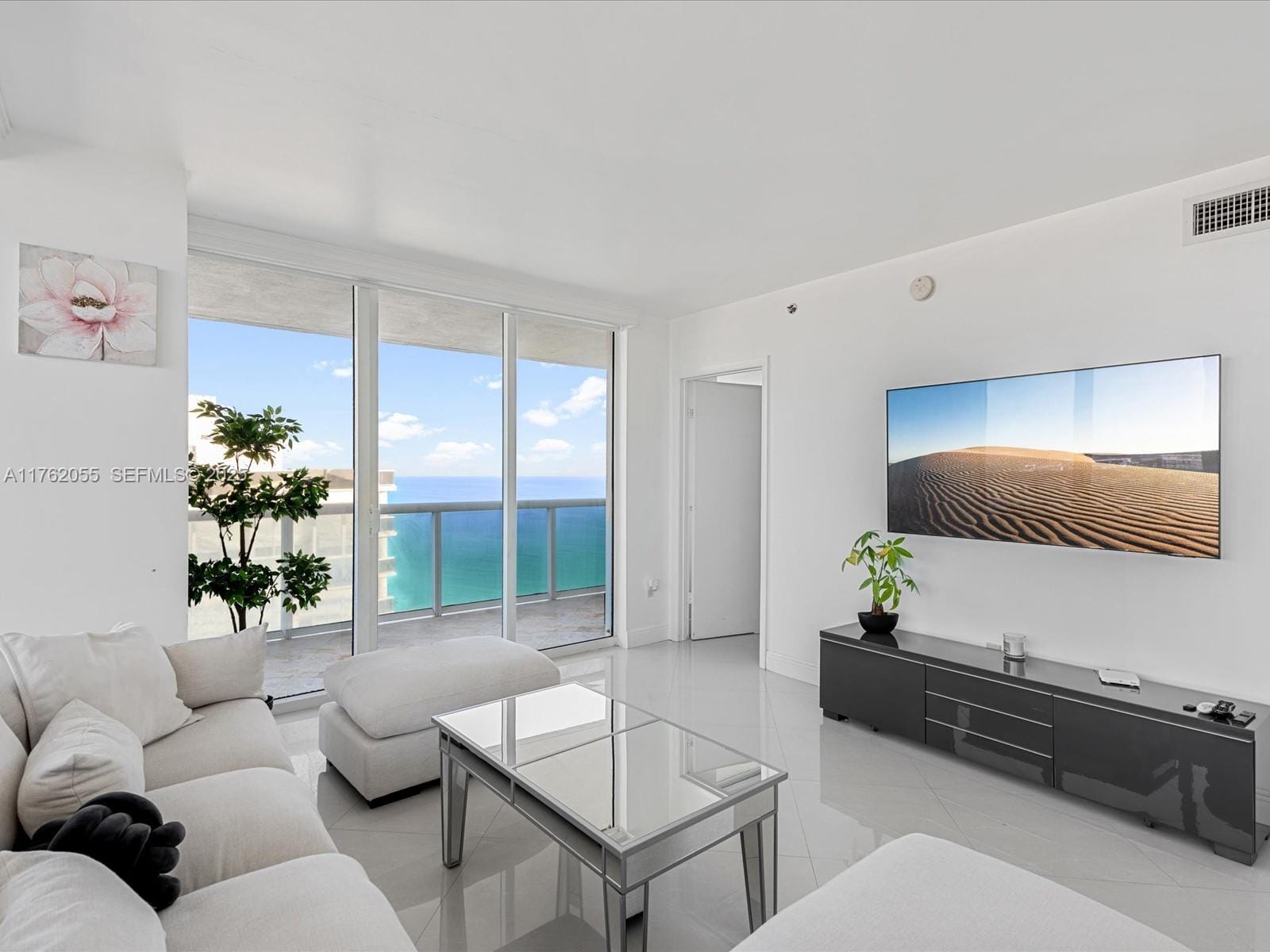 1830 S Ocean Drive 4508 — photo 2
