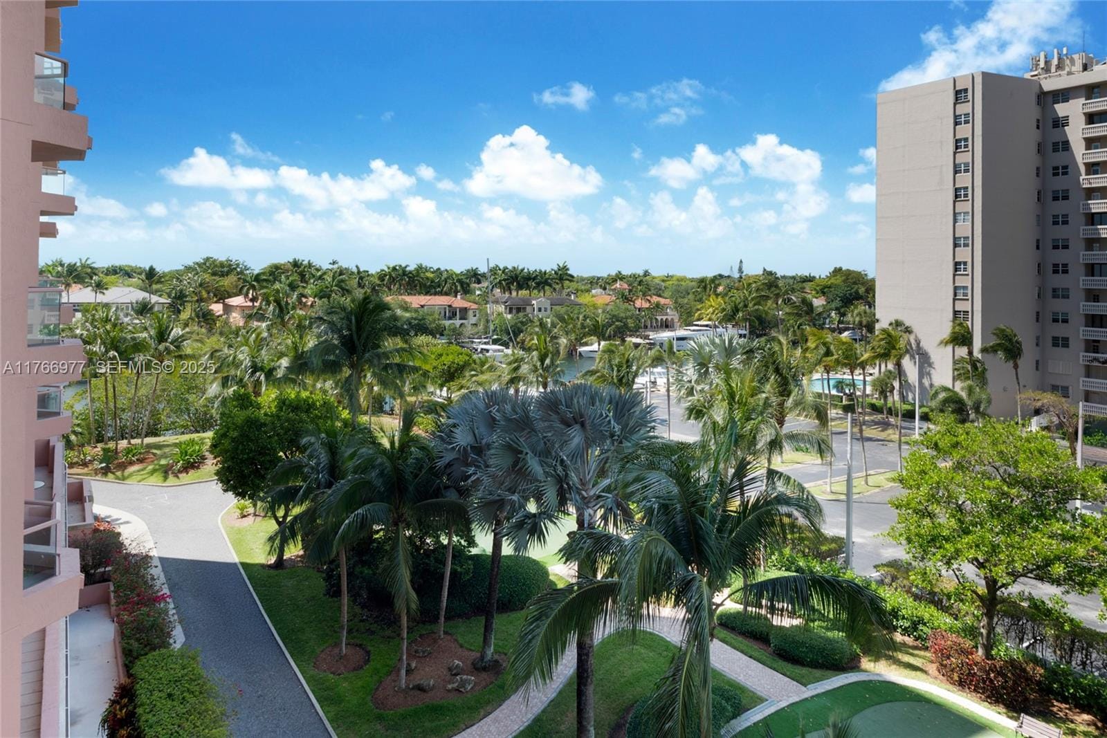 60 Edgewater Drive 5E, Coral Gables, FL 33133 photo 7