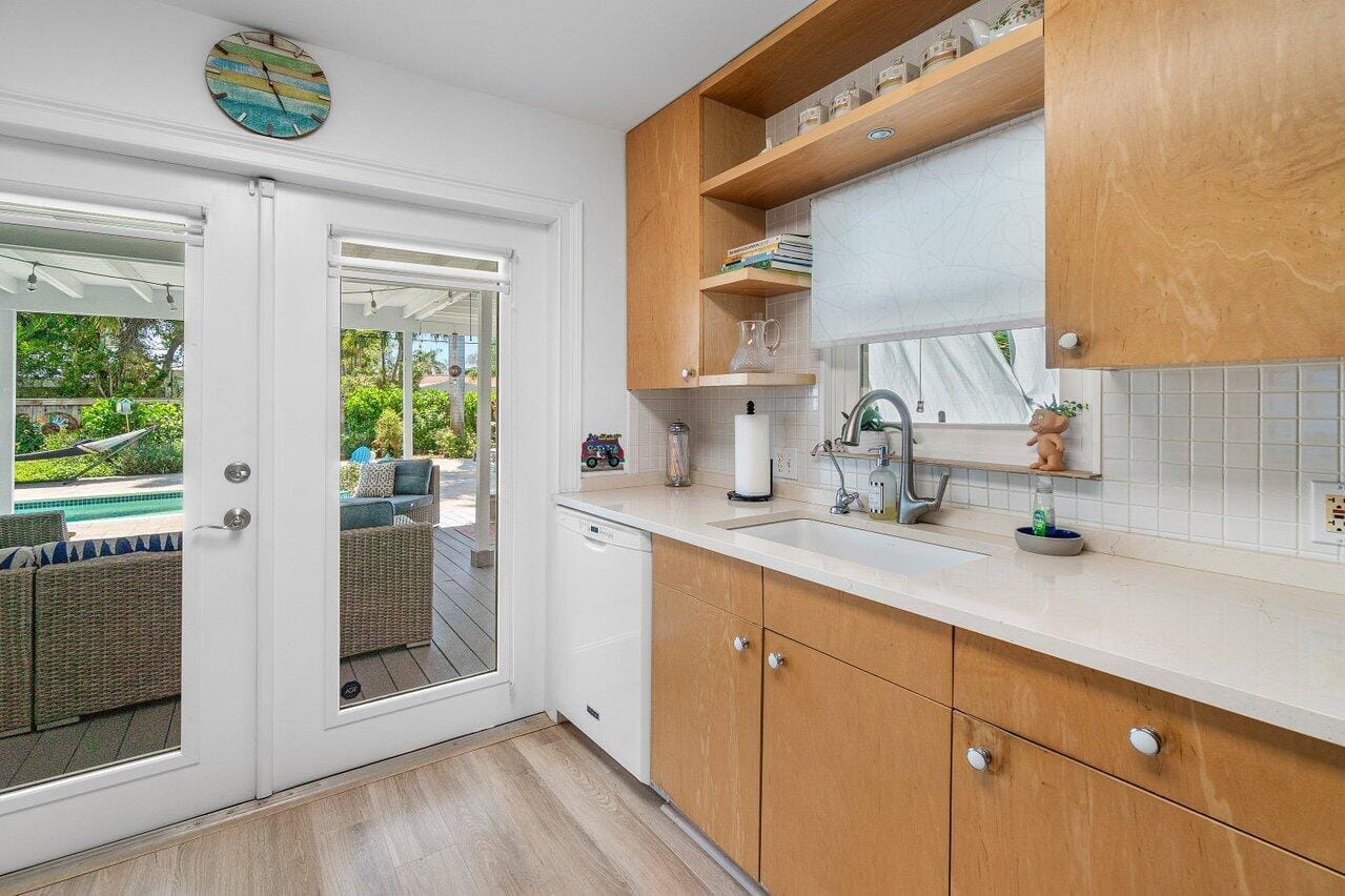 1222 N Palmway, Lake Worth Beach, FL 33460 photo 15