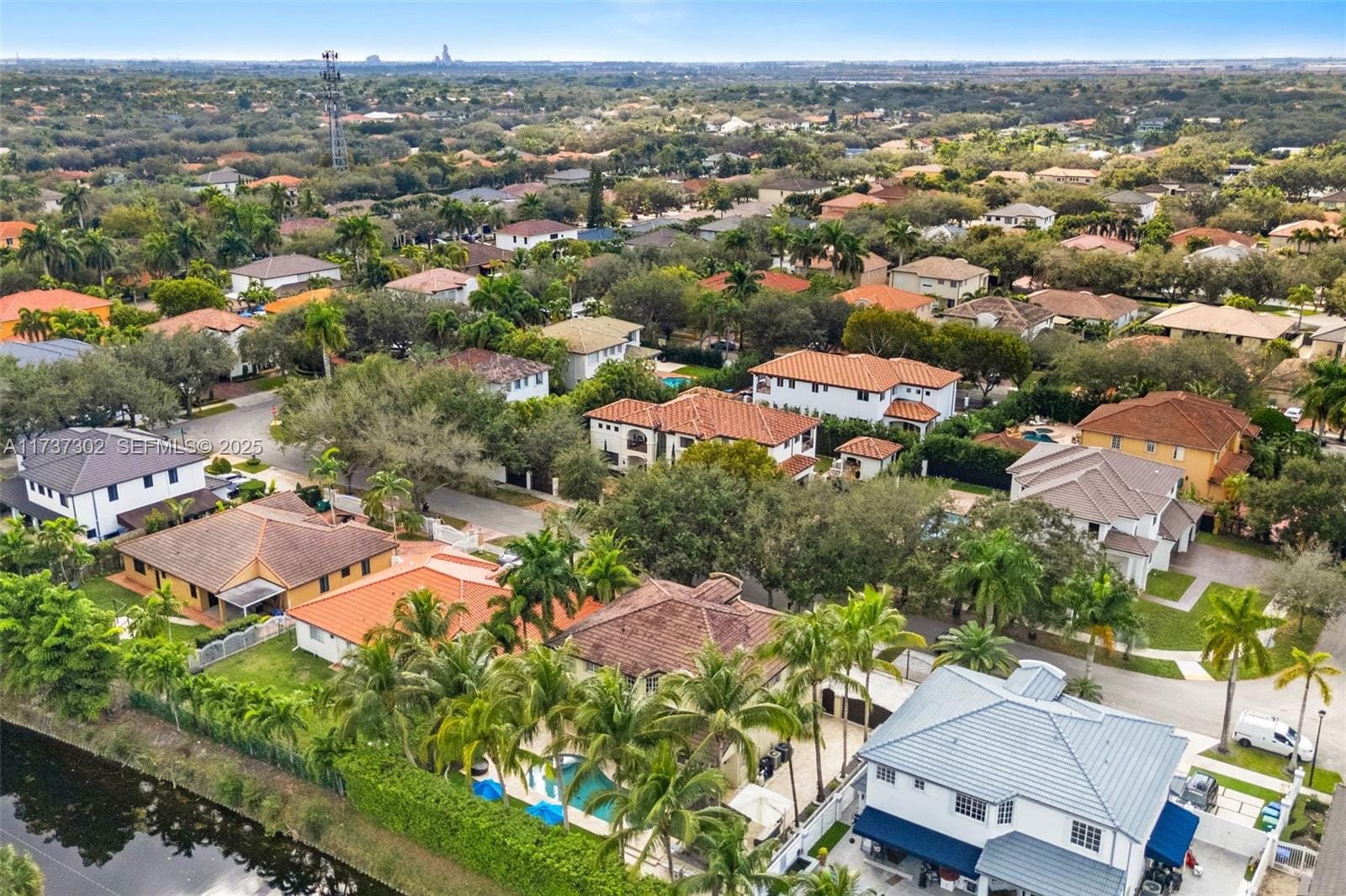 16801 NW 77th Place, Miami Lakes, FL 33016 photo 26