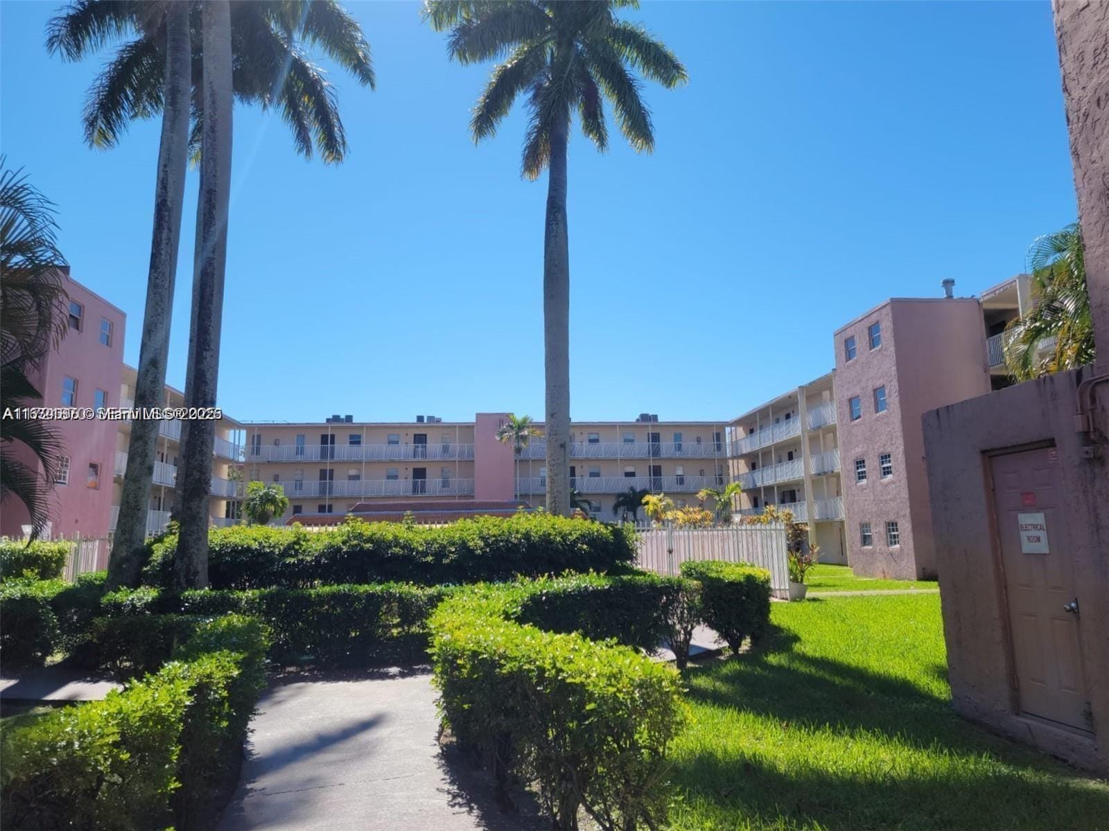 2800 NW 56th Avenue B202 — photo 11