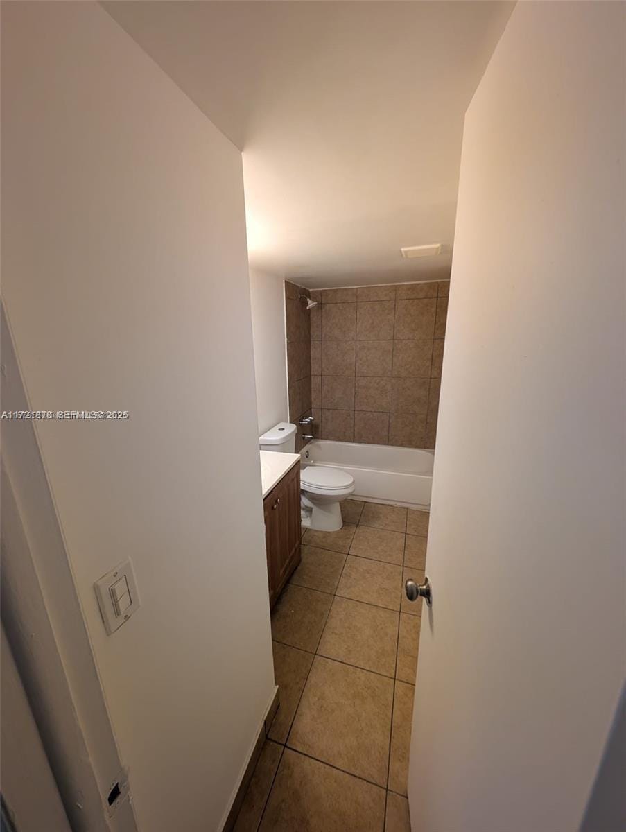 2800 NW 56th Avenue B202 — photo 6