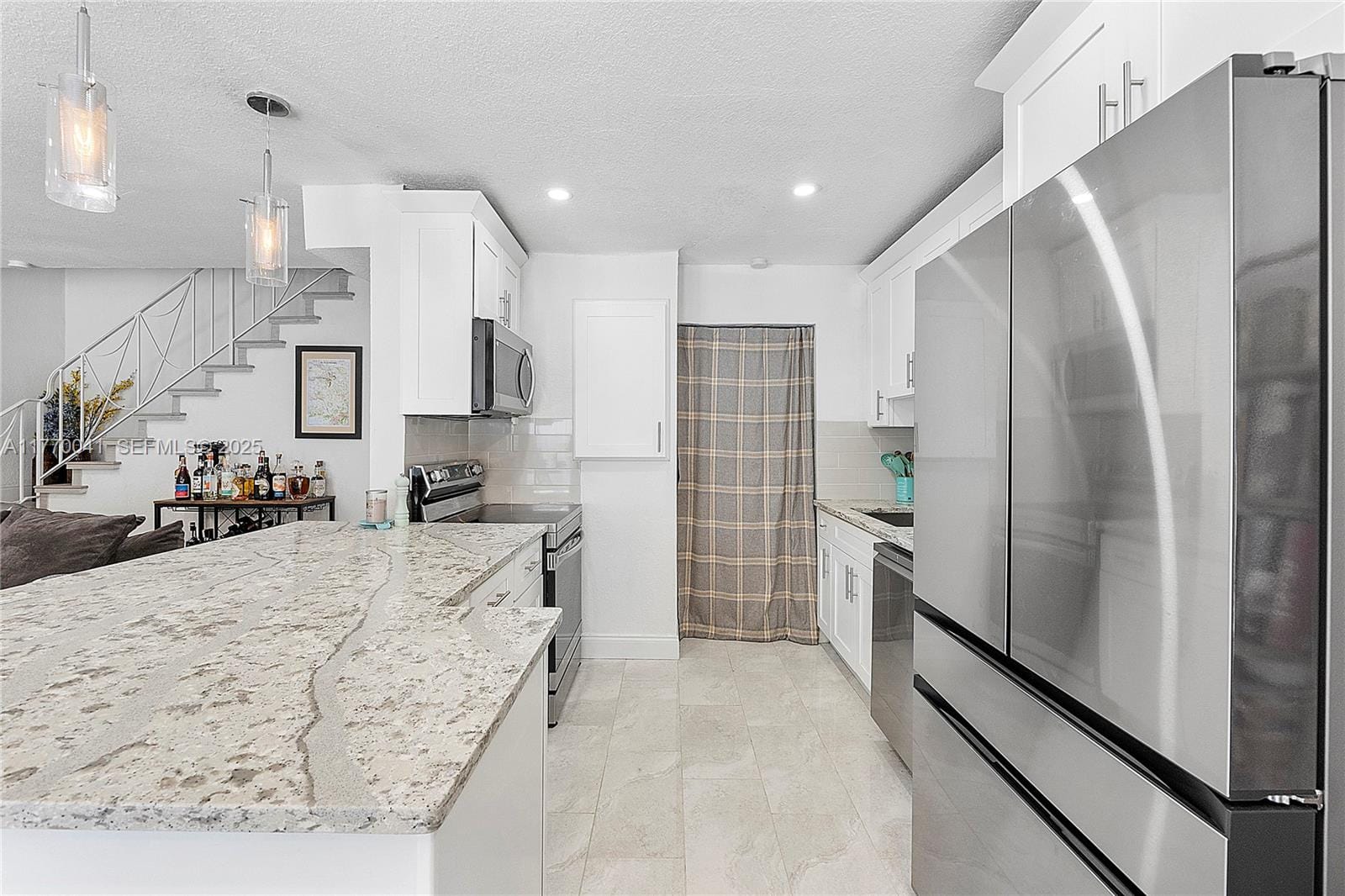 8 Hathaway Lane, Wilton Manors, FL 33305 photo 18