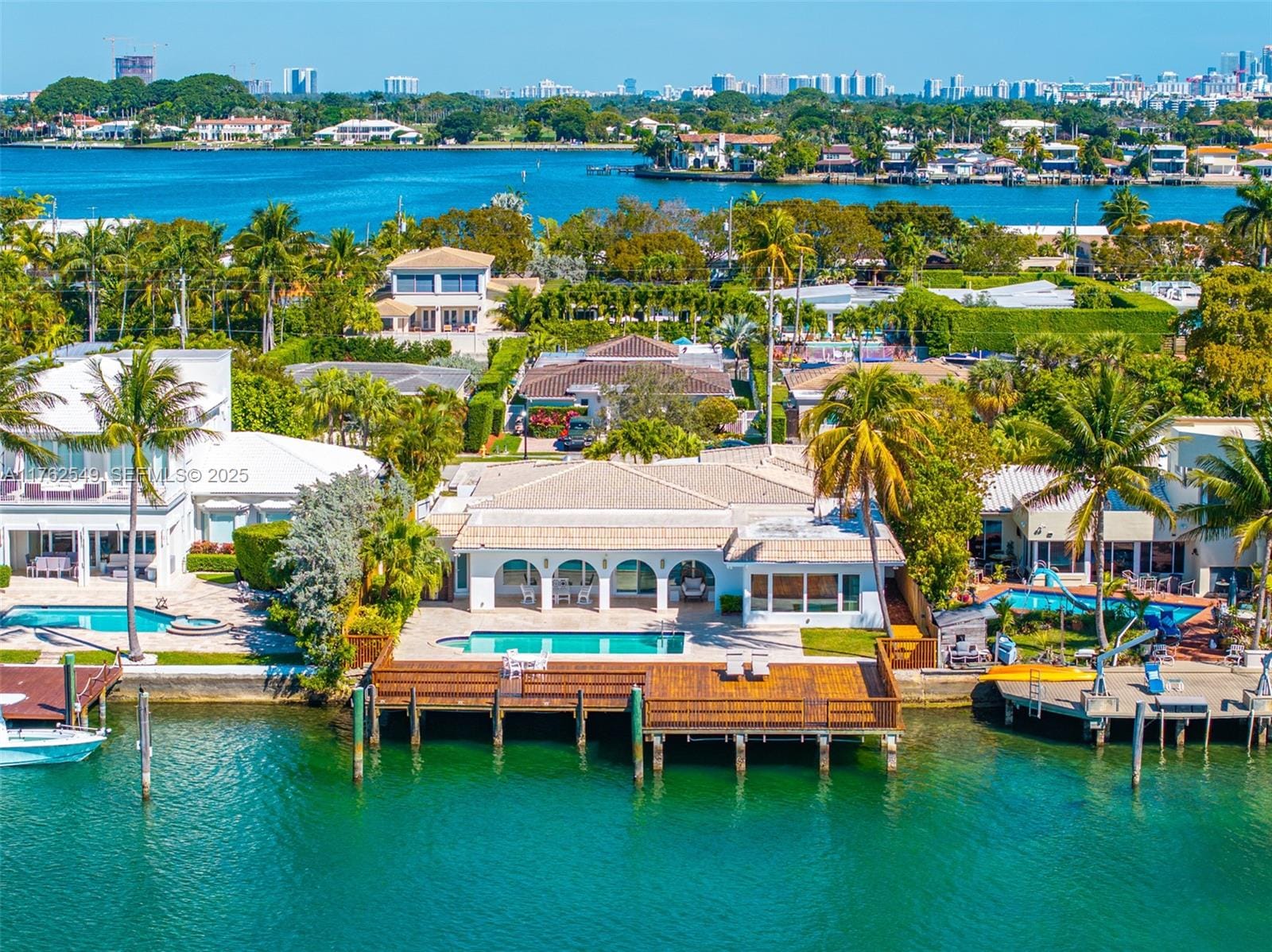 1690 Daytonia Road, Miami Beach, FL 33141