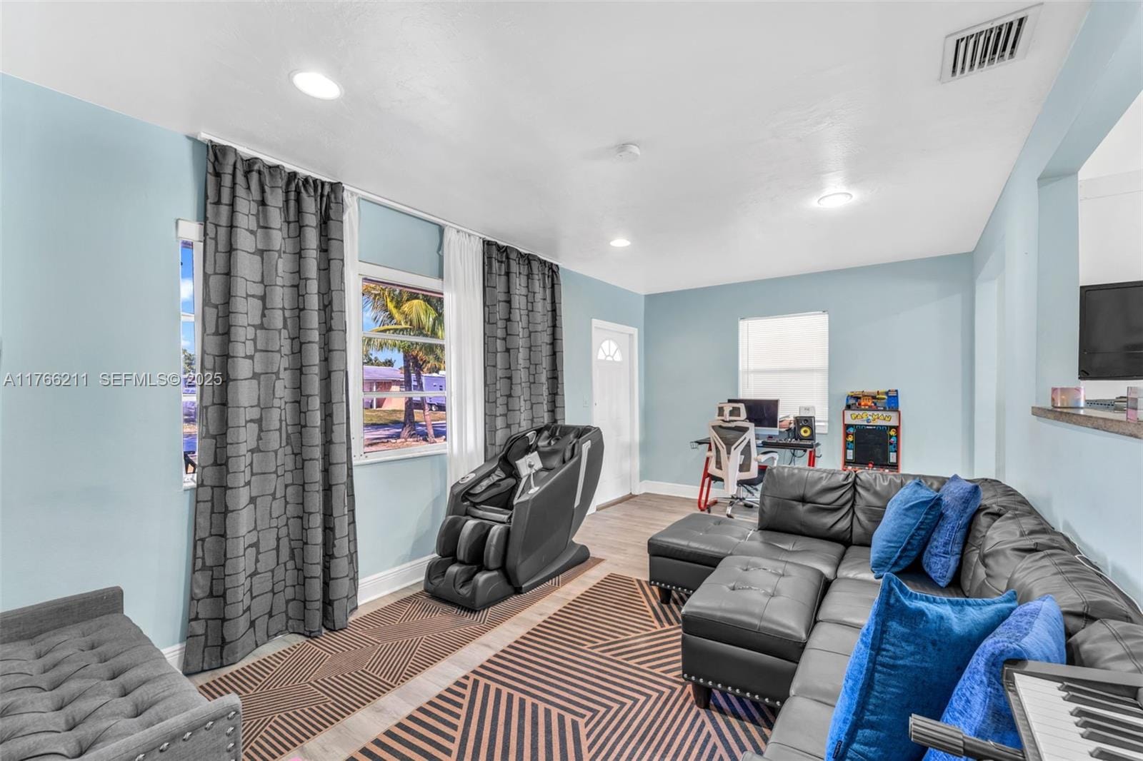 2813 SW 67th Lane, Miramar, FL 33023 photo 13